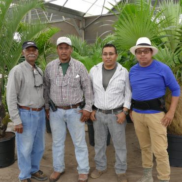 Acosta Farm Staff